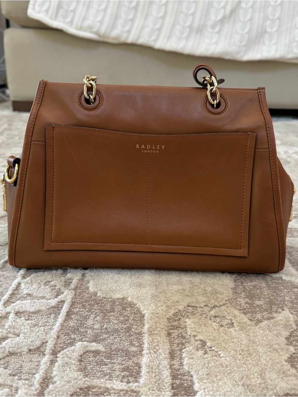 RADLEY LONDON Chestnut Brown Leather Shoulder Bag with Gold Chain Handles - Picture 2 of 5